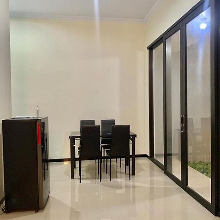 Guest House / Homestay Bukit Mutiara Residence Ngingas Exterior foto